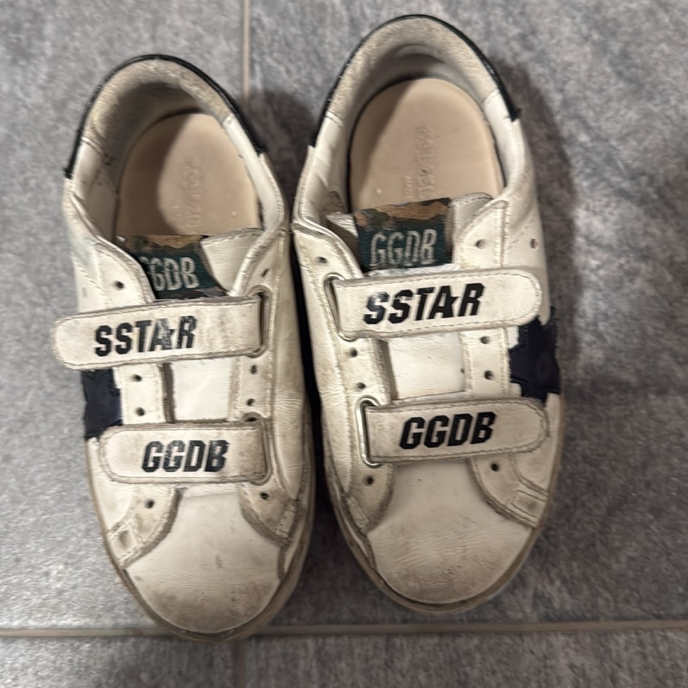 Golden Goose worn children’s sneaker size 28